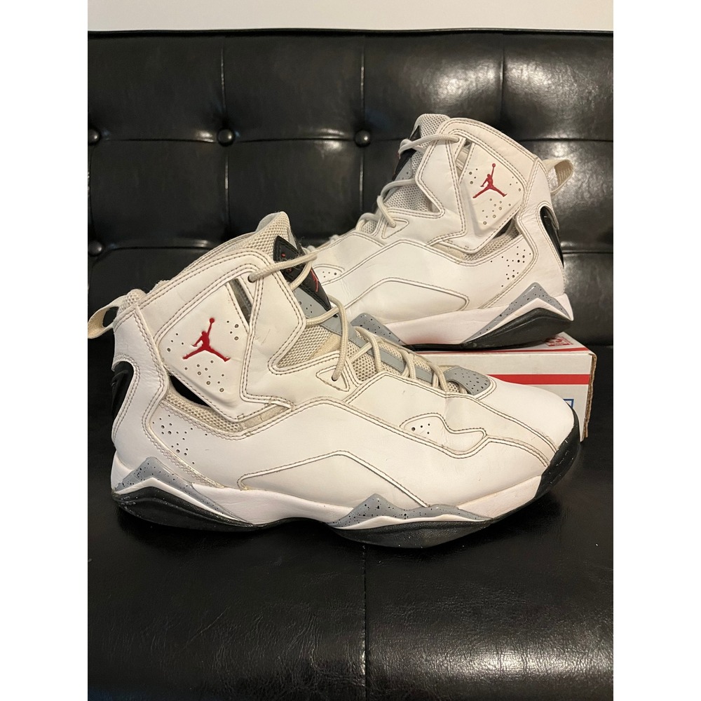 Jordan True Flight White Cement